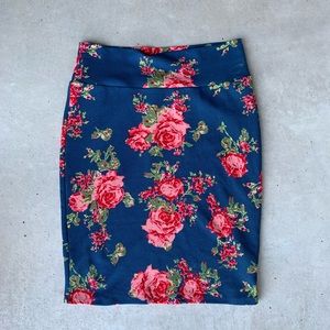 LulaRoe Blue & Pink Floral Pencil Skirt EUC